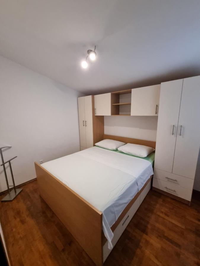 Apartments Jadran Primošten Zewnętrze zdjęcie